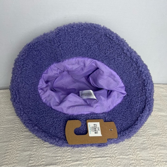 Primark Accessories Primark Sherpa Bucket Hat Poshmark
